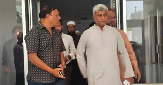 সিদ্ধিরগঞ্জে মেঘনা পেট্রোলিয়ামে ডিপোতে প্রতিমন্ত্রীর আকস্মিক পরিদর্শন
